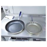 Sauté Pans (1) 10" / (1) 12"