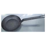 LODGE Cast Iron 8" Frying Pan