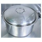 Stock Pot w/ Lid, 8 qt