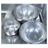Assorted Mixing Bowls (3)