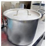 Stock pot