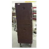 CAMBRO Catering Box on Wheels