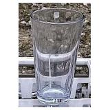 DISHRACK WITH PINT GLASSES