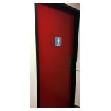 CONTENTS OF MENS ROOM