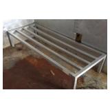DUNNAGE RACK