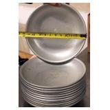 OYSTER PLATTERS AND STANDS