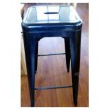 METAL STOOL (black)