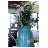 CERAMIC POTS AND VASES