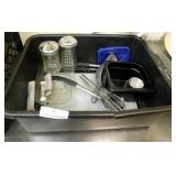 UTENSILS AND BUS TUB