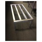 DUNNAGE RACK