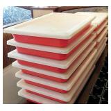 FOOD STORAGE CONTAINER