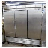 TRUE 3 Door Cooler