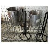 WINE CHILLERS & TOWEL HOLDER