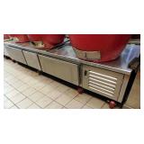 REFRIGERATED CHEF BASE