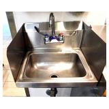 SS HANDSINK