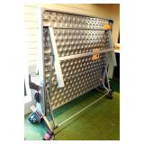 PING PONG TABLE
