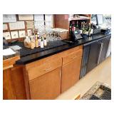 BACK BAR