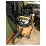 SHOP VACUUM