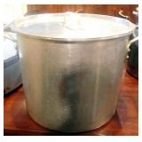 STOCK POT, 22 QT