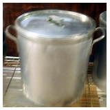 STOCK POT, 40 QT.