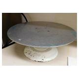 CAKE DECORATING STAND & UTENSILS