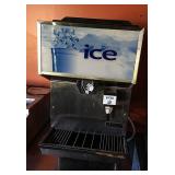 ICE DISPENSER