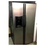 REFRIGERATOR/FREEZER REFRIGERATOR/FREEZER
