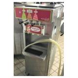 Soft service ice cream machine