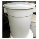 FOOD STORAGE CONTAINER