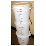 ROUND FOOD STORAGE CONTAINERS