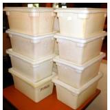 SQUARE FOOD STORAGE CONTAINERS