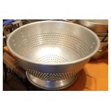 COLANDER