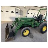 John Deere 955 Compact Tractor W/ QA Loader John Deere 955 Compact Tractor W/ QA Loader