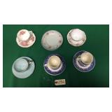 Box Lot of Cups and Saucers Box Lot of Cups and Saucers