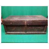 Wooden Chest with Metal Inserts Wooden Chest with Metal Inserts