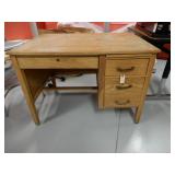 3 Drawer Wooden Teachers Desk 3 Drawer Wooden Teachers Desk