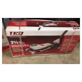Teq Correct 2 1/2 Ton Hydraulic Floor Jack Teq Correct 2 1/2 Ton Hydraulic Floor Jack