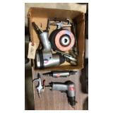 Box of Pneumatic Tools & Cutt Off Wheels Box of Pneumatic Tools & Cutt Off Wheels
