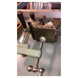 Delta Saw Guide/ Woodpecker Miter Guide Delta Saw Guide/ Woodpecker Miter Guide