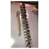 Craftsman 1/2" Standard Sockets W/ Duro Ratchet Craftsman 1/2" Standard Sockets W/ Duro Ratchet