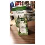 New- 1 1/2 Gal. Pump Sprayer New- 1 1/2 Gal. Pump Sprayer