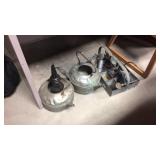 2- Kettles & Various Oil Cans 2- Kettles & Various Oil Cans