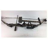 PSE F-2 Compound Bow With Arrows PSE F-2 Compound Bow With Arrows