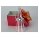 Silver Colored Size 6 Ring with Gift Box Silver Colored Size 6 Ring with Gift Box
