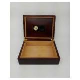 Wood Humidor with Hydrometer Gauge Wood Humidor with Hydrometer Gauge