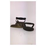 2 Cast Iron Irons 2 Cast Iron Irons