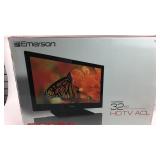 New 32" Class LCD HDTV New 32" Class LCD HDTV