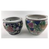 2 Large Planters 2 Large Planters