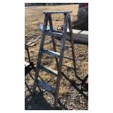 Wood ladder