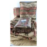 Comforter and Sheet Set Comforter and Sheet Set